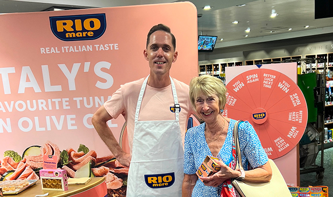 Rio Mare X Waitrose Bluewater: Front of store sampling activation